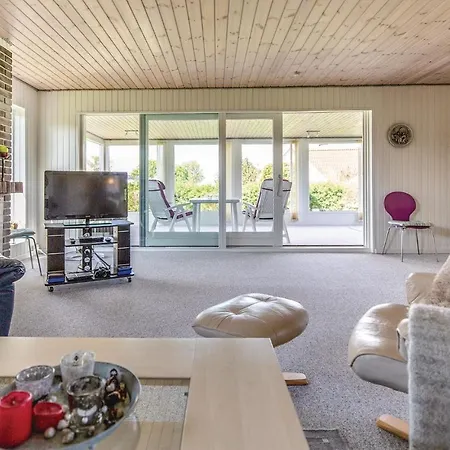 Holiday home Two-bedroom Holiday In Slagelse